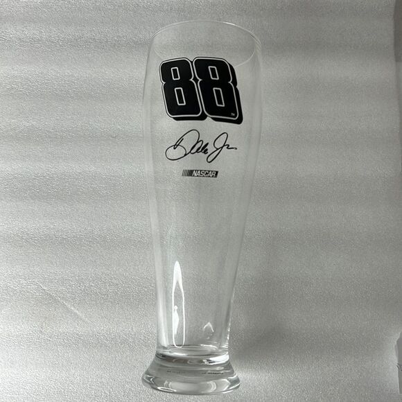 Nascar 88 Dale Jr 20 Ounce Drinking Beer Glass - Picture 1 of 5